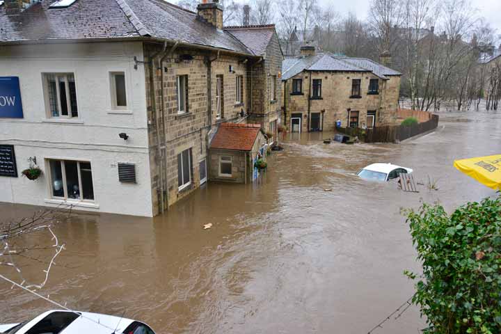 inondations - sinistre - expertise d'assurés - rapport d'expertise après-sinistre - cabinet d'experts en bâtiment - global expertises